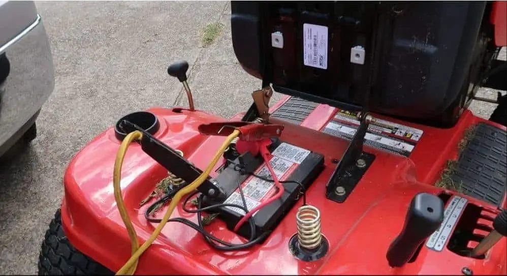 How To Charge a Riding Lawnmowers Battery